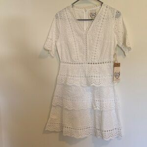Sunday mi amore  Eyelet Lace Dress
